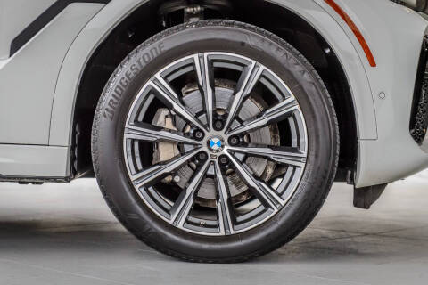 2022 BMW X6 xDrive40i