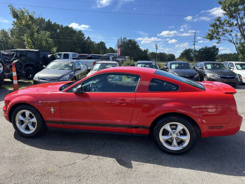 2008 Ford Mustang V6 Deluxe