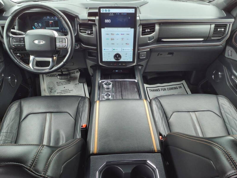 2022 Ford Expedition MAX Platinum