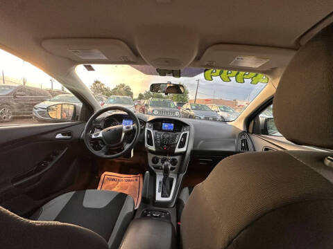 2014 Ford Focus SE