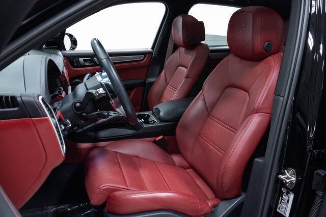 2023 Porsche Cayenne E-Hybrid Platinum Edition