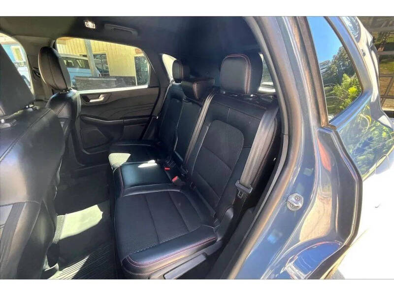 2025 Ford Escape ST-Line