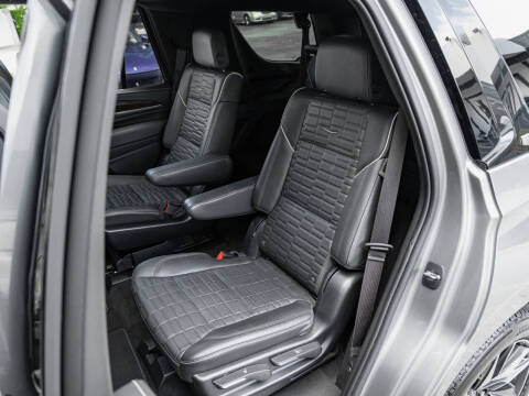 2023 Cadillac Escalade Sport Platinum