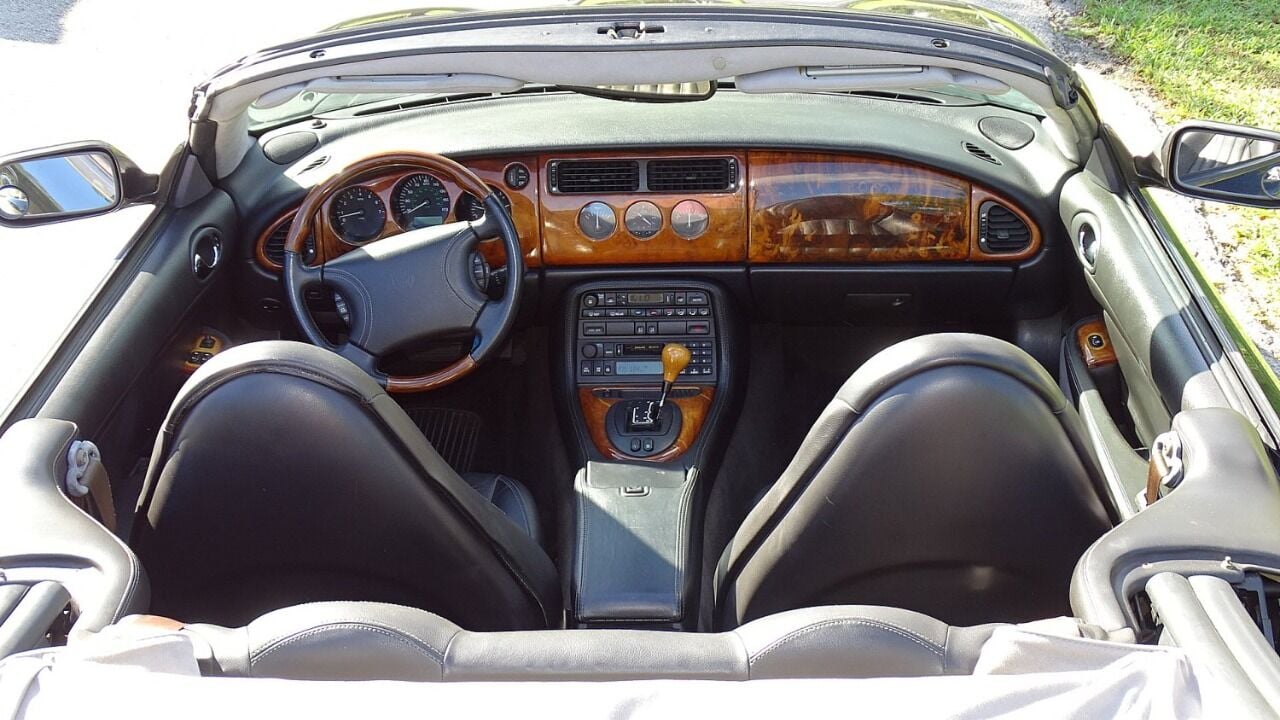 1999 Jaguar XK-Series 9