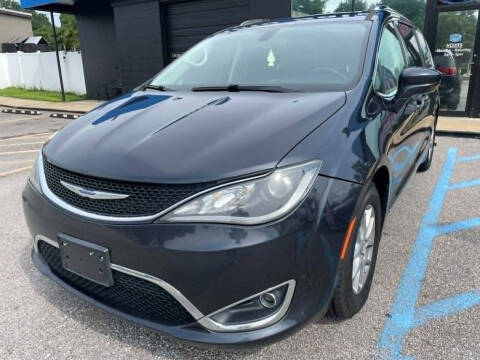 2020 Chrysler Pacifica Touring L