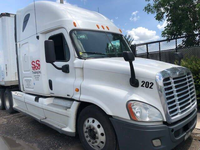 2011 Freightliner Cascadia for sale at AUTO BENZ USA in Fort Lauderdale FL