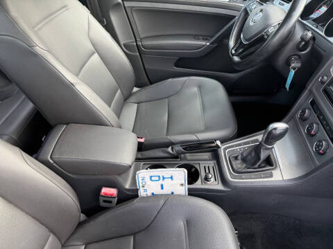 2015 Volkswagen Golf TSI S