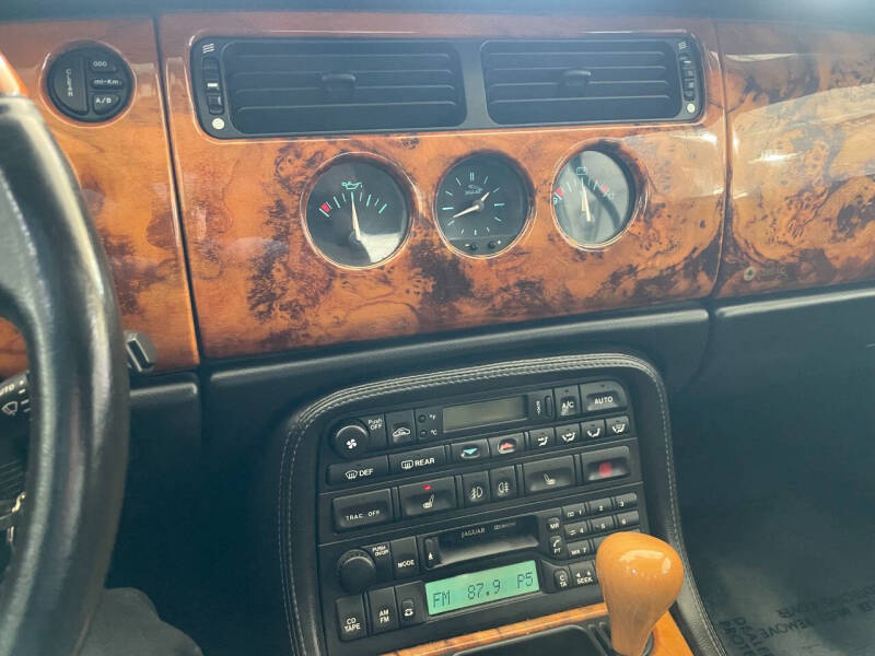 2002 Jaguar XK-Series XK8