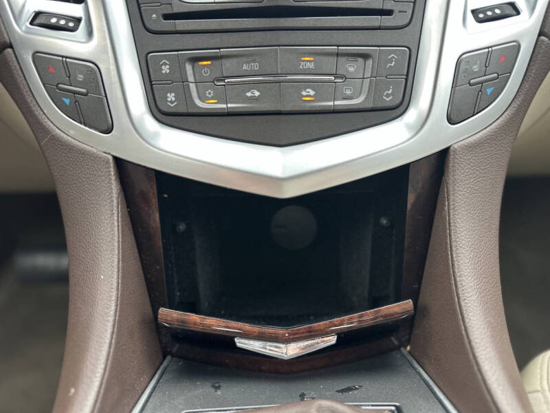 2011 Cadillac SRX Luxury Collection