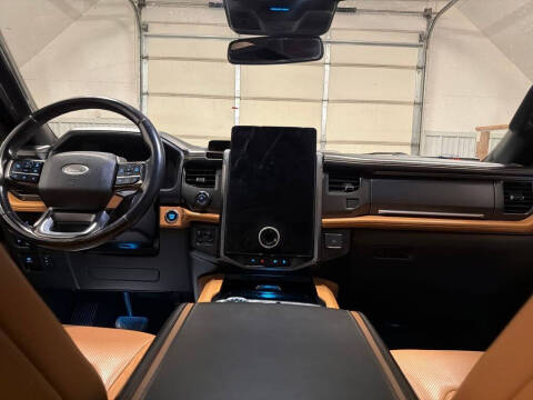 2023 Ford Expedition MAX Platinum
