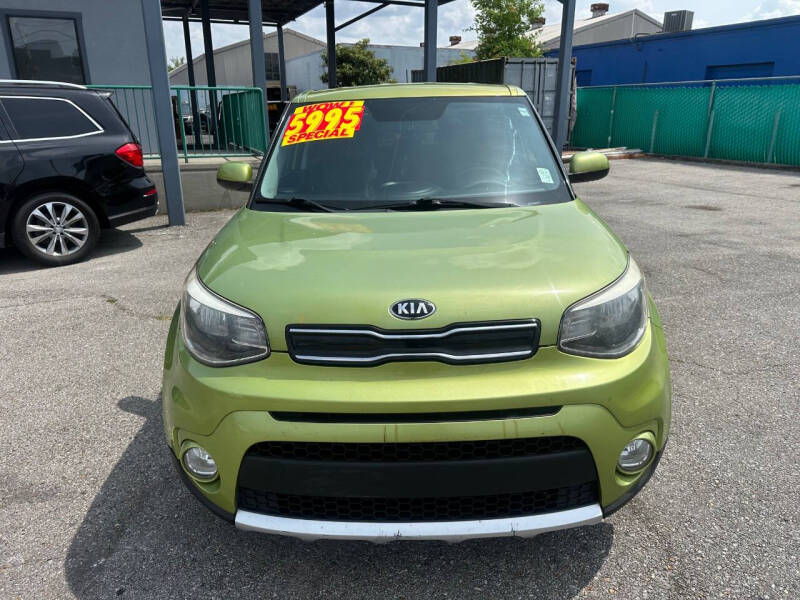 2018 Kia Soul +