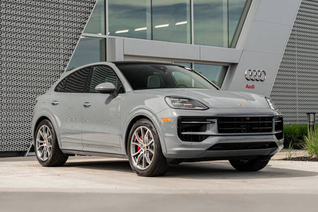 2025 Porsche Cayenne S Coupe