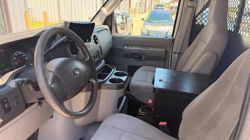 2014 Ford E-Series E-150