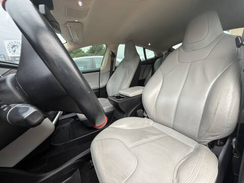 2014 Tesla Model S 60