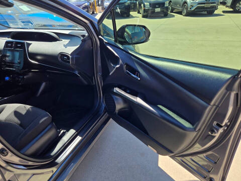 2018 Toyota Prius Three