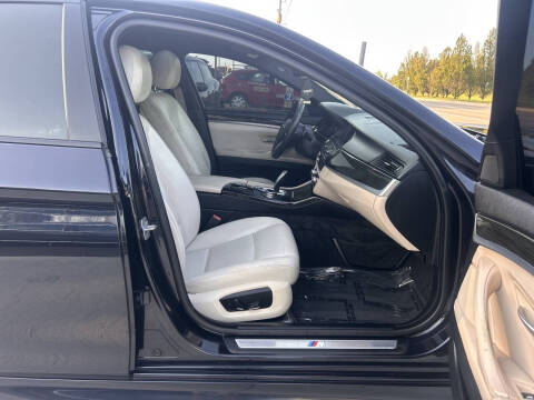 2014 BMW 5 Series 528i