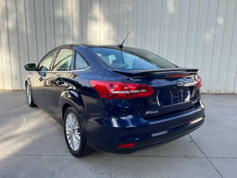 2017 Ford Focus Titanium