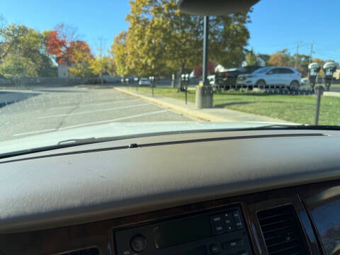 2000 Lincoln Town Car Executive