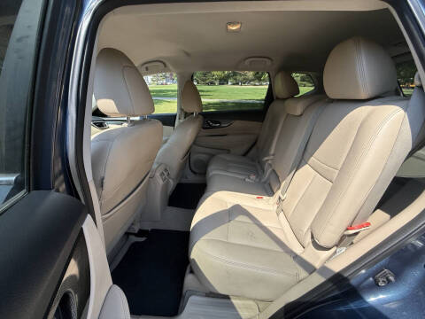 2015 Nissan Rogue SL