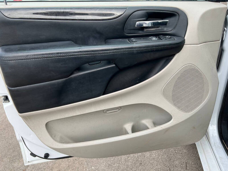 2017 Dodge Grand Caravan SE