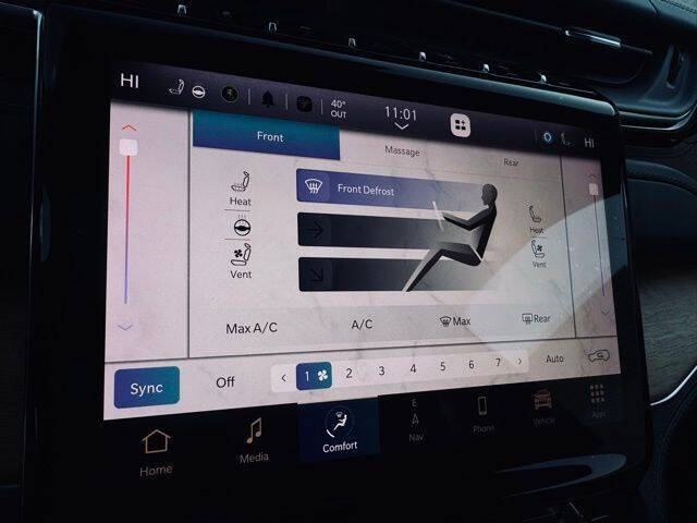 2023 Jeep Grand Cherokee Summit