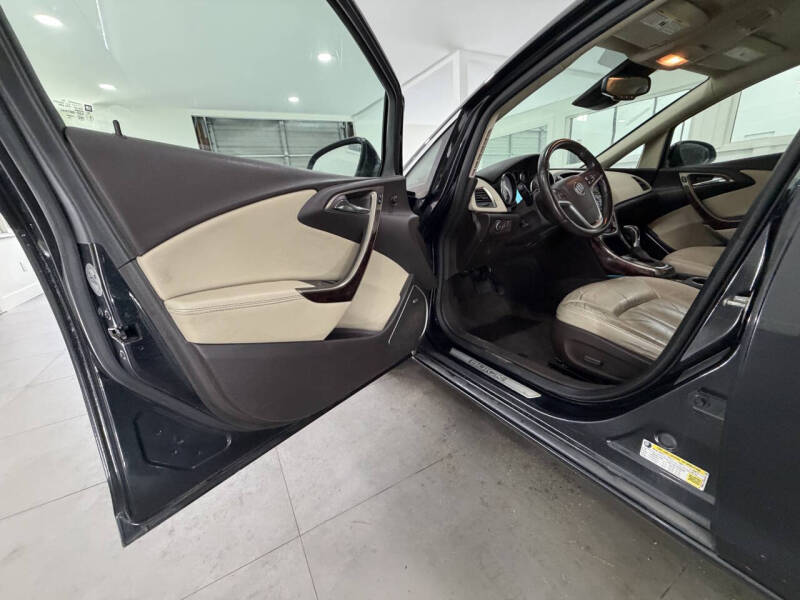 2014 Buick Verano Leather Group