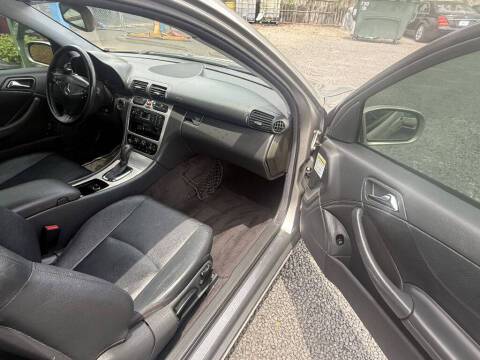 2004 Mercedes-Benz C-Class C 230 Kompressor