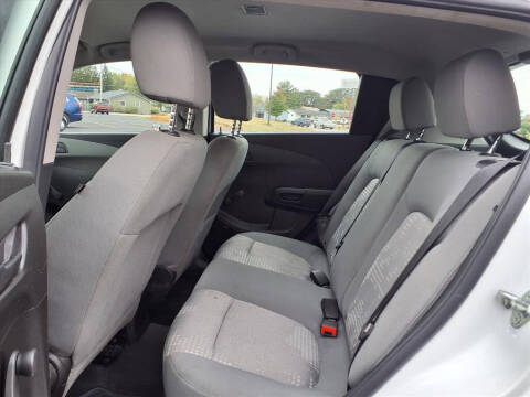 2019 Chevrolet Sonic LT Auto Fleet