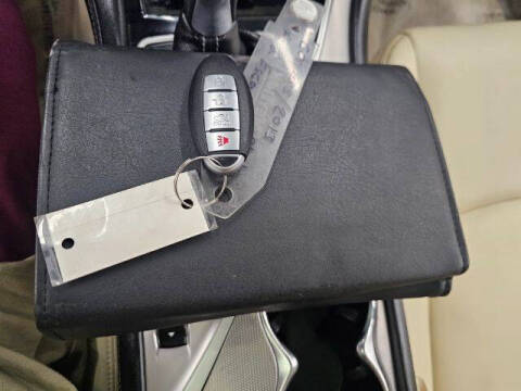 2015 Infiniti Q50 Premium