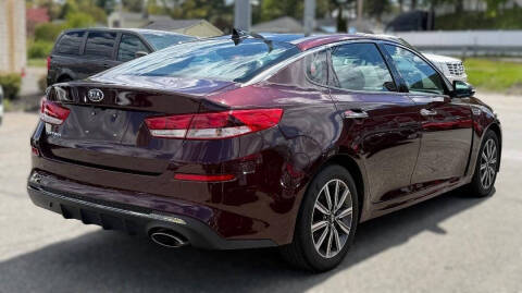 2019 Kia Optima LX
