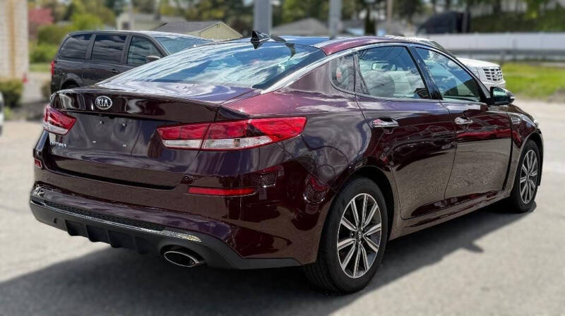 2019 Kia Optima LX