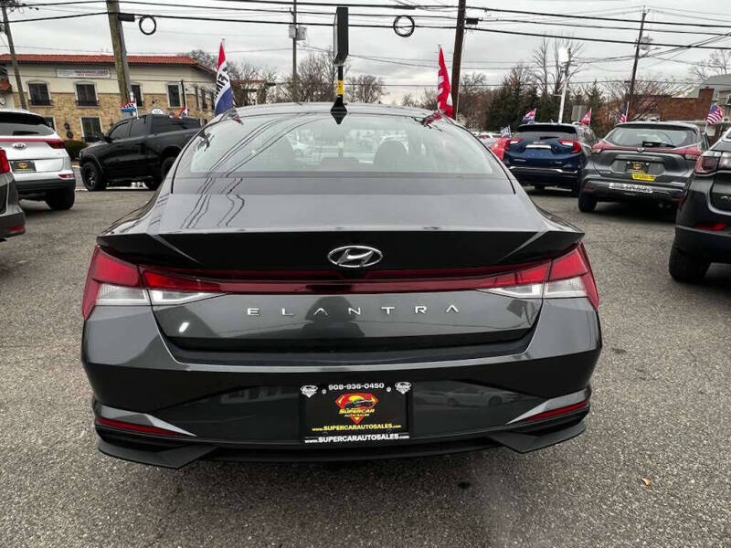 2023 Hyundai Elantra SEL