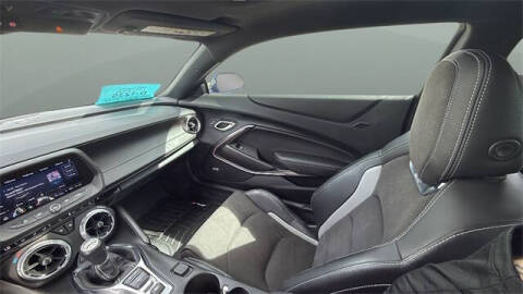 2022 Chevrolet Camaro LT1