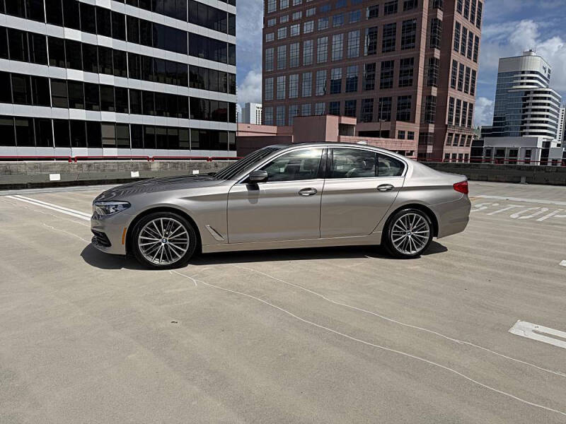 2018 BMW 5 Series 530i