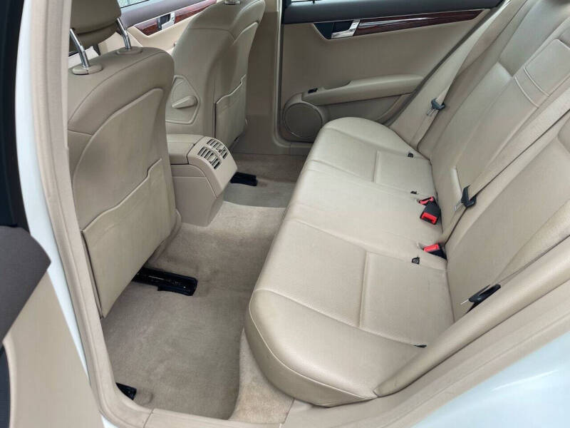 2011 Mercedes-Benz C-Class C 300 Sport 4MATIC