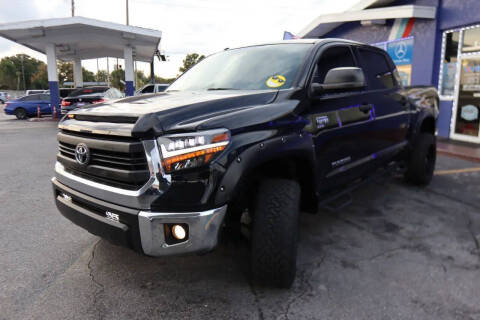 2015 Toyota Tundra SR5