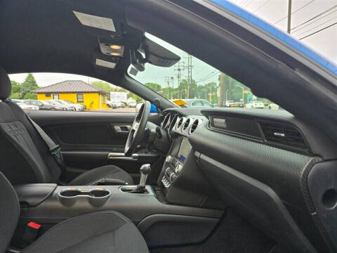 2021 Ford Mustang EcoBoost