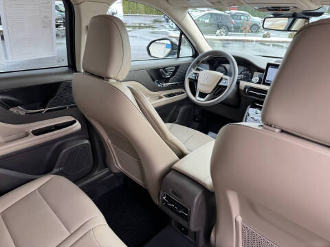 2022 Lincoln Corsair Standard