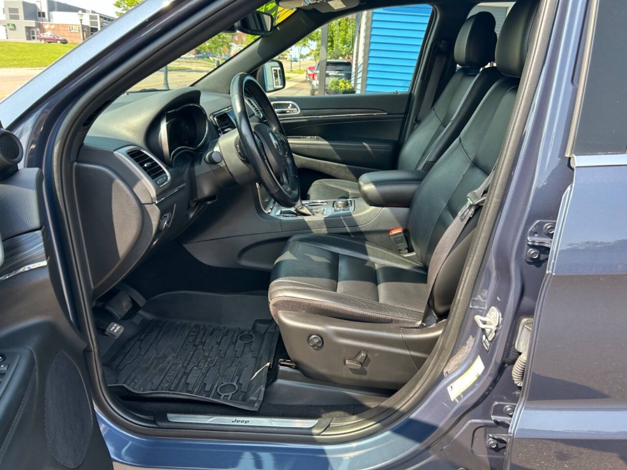 2021 Jeep Grand Cherokee for sale at Jon's Auto in Marquette, MI