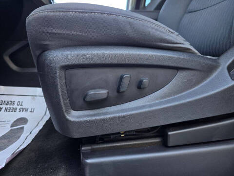 2017 GMC Yukon SLE