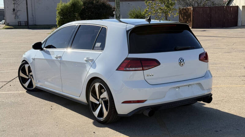 2018 Volkswagen Golf GTI S