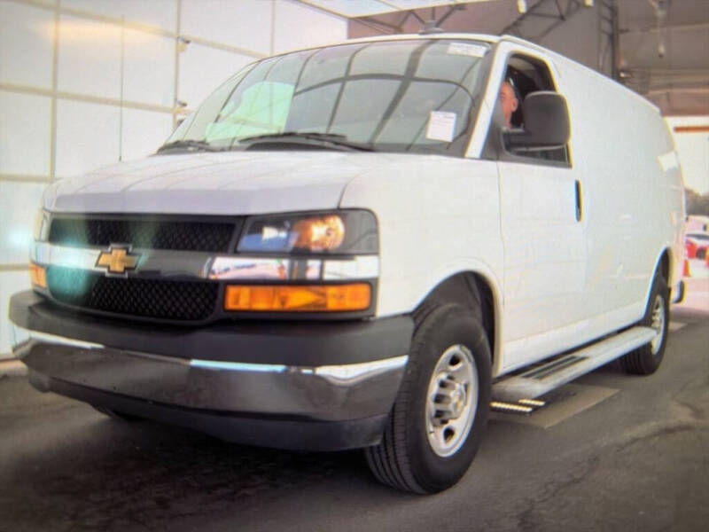 2024 Chevrolet Express 2500