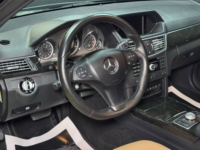 2010 Mercedes-Benz E-Class