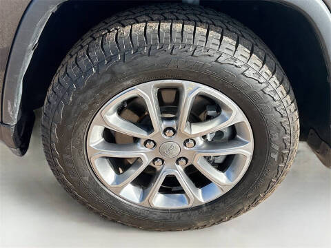 2021 Jeep Grand Cherokee Laredo E