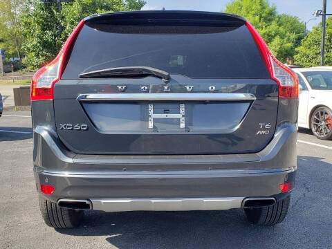 2016 Volvo XC60 T6 Drive-E