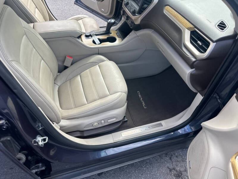 2018 GMC Acadia Denali