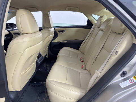 2013 Toyota Avalon XLE