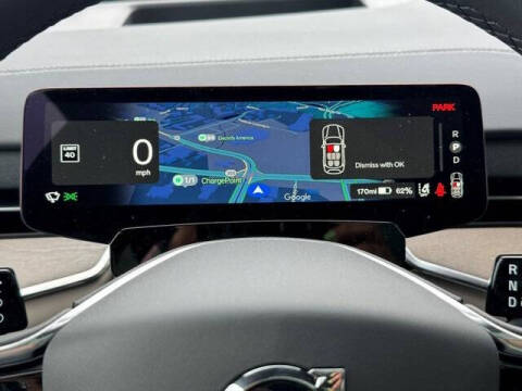 2025 Volvo EX90 Twin Plus 7P