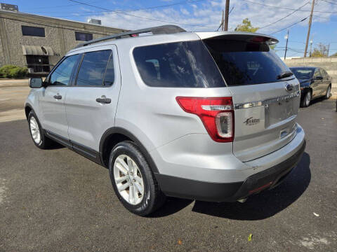 2015 Ford Explorer