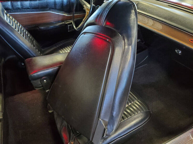 1973 Dodge Charger 19